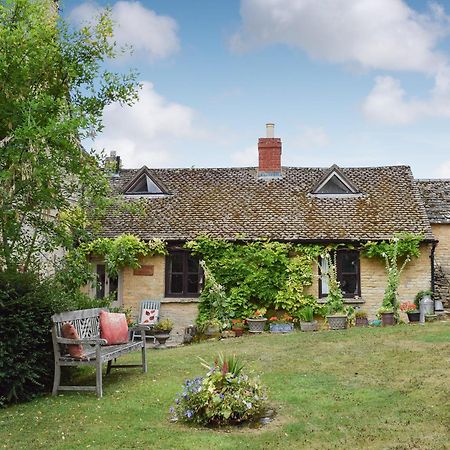 Picket Piece Cottage Chadlington Exterior foto